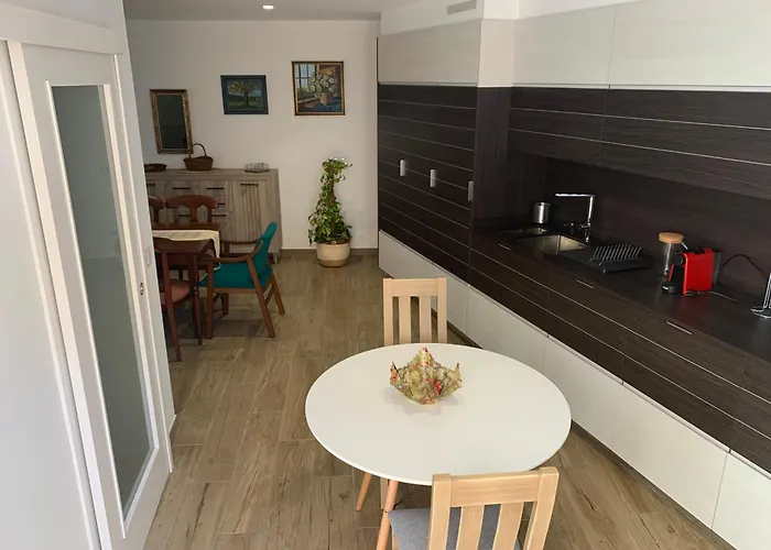 Casa Conricado بيت للعطل *